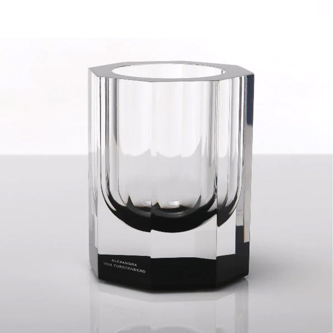 Bolt Vase in Black - Short