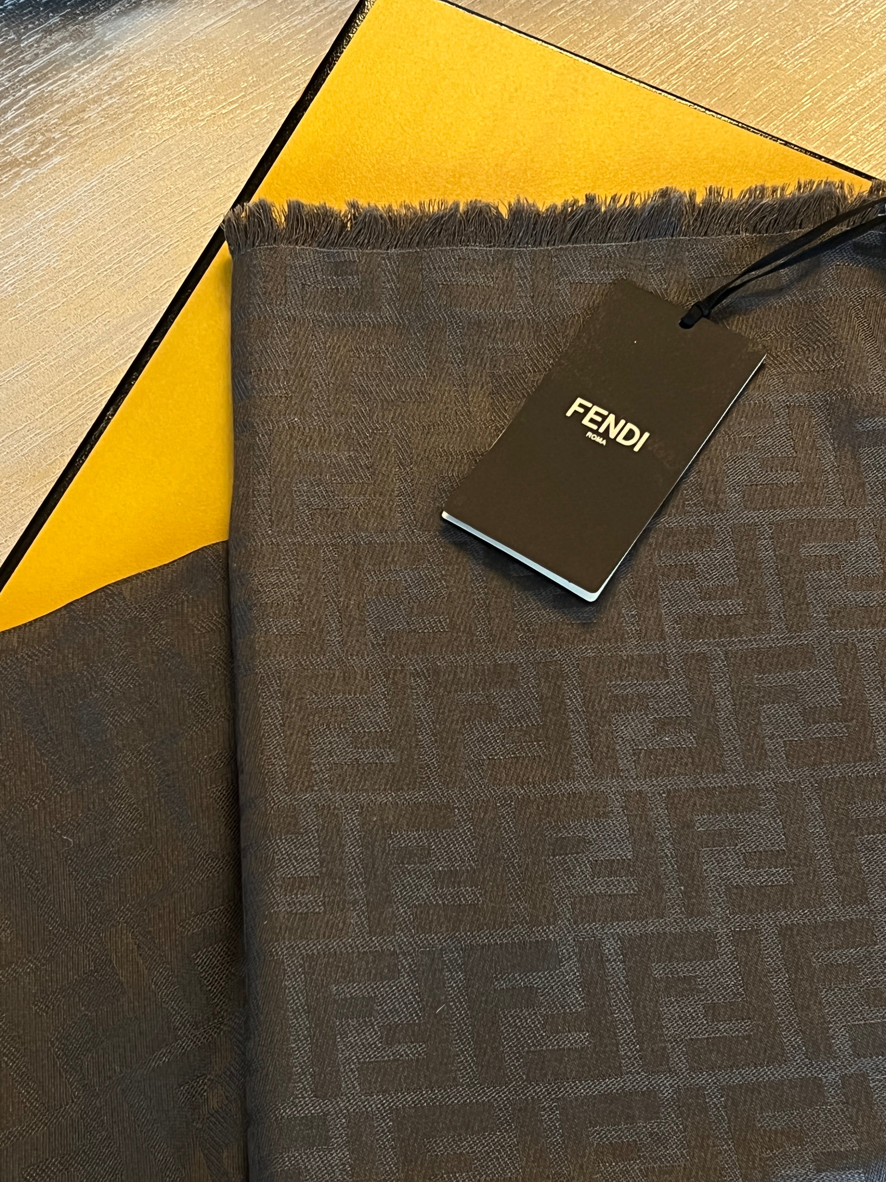 FENDI Casa Throw - Lava