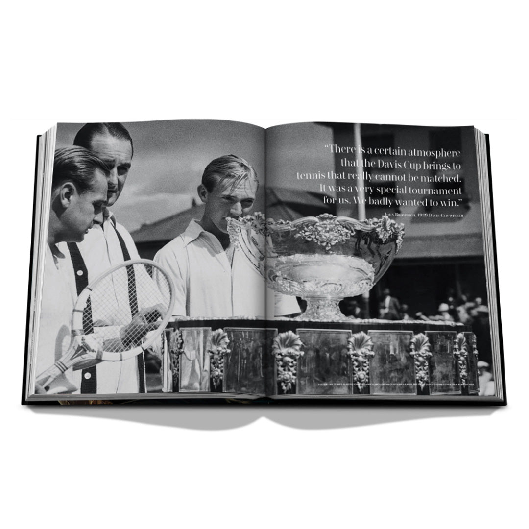 Assouline | Louis Vuitton: Trophy Trunks