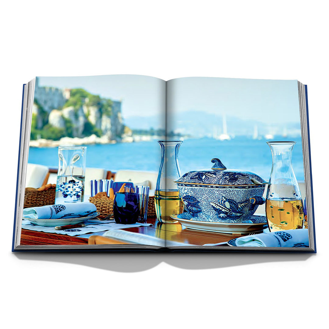 Assouline | Valentino: At the Emperor's Table