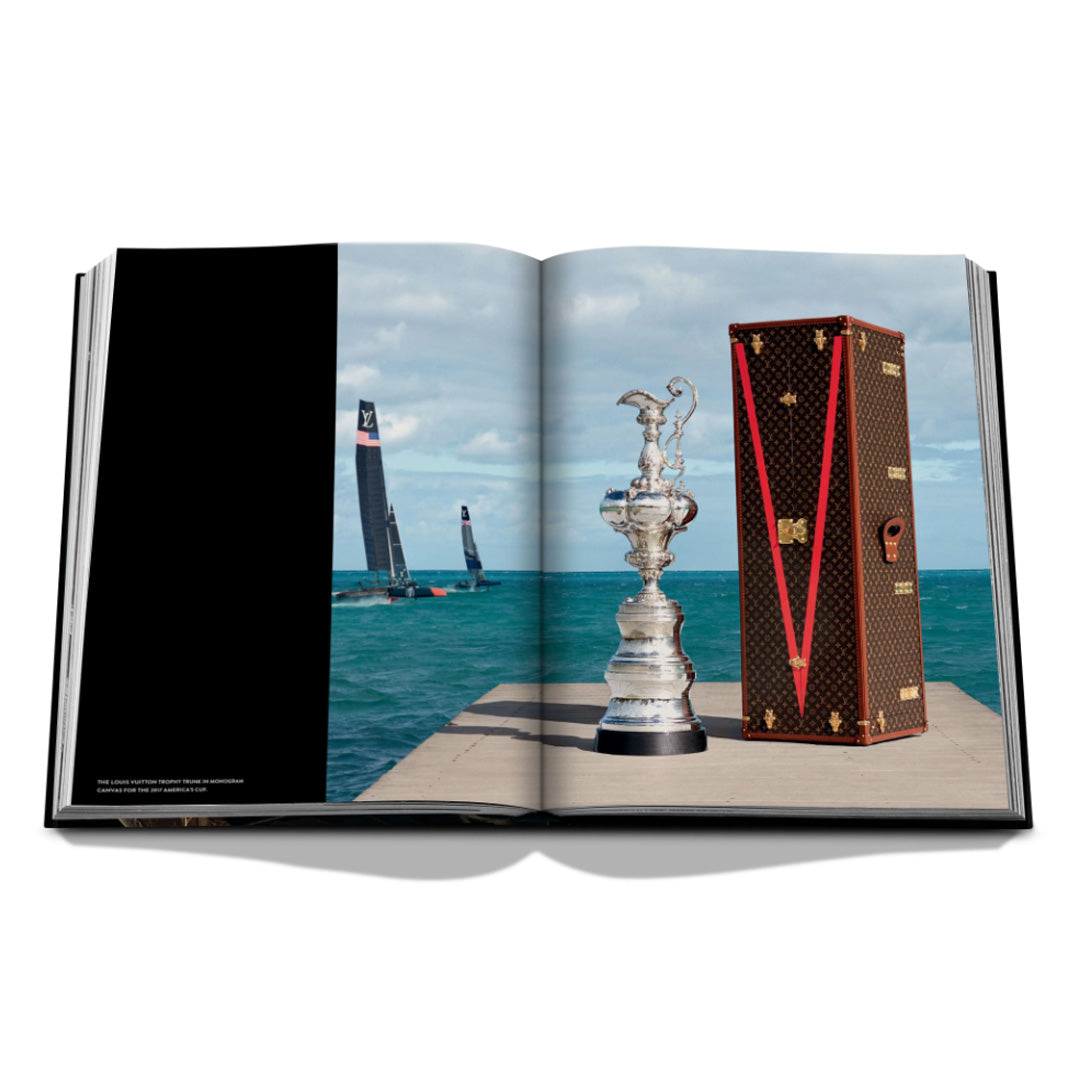 Assouline | Louis Vuitton: Trophy Trunks